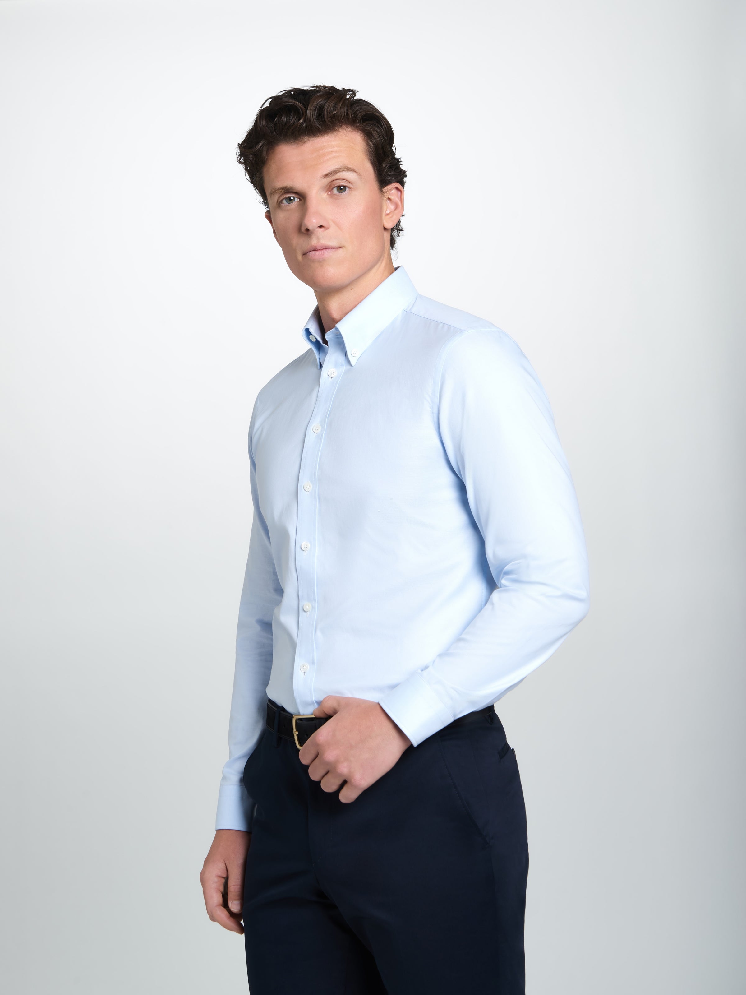 Pale Blue Tailored Fit Business Casual Button Down Weekend Oxford Shirt