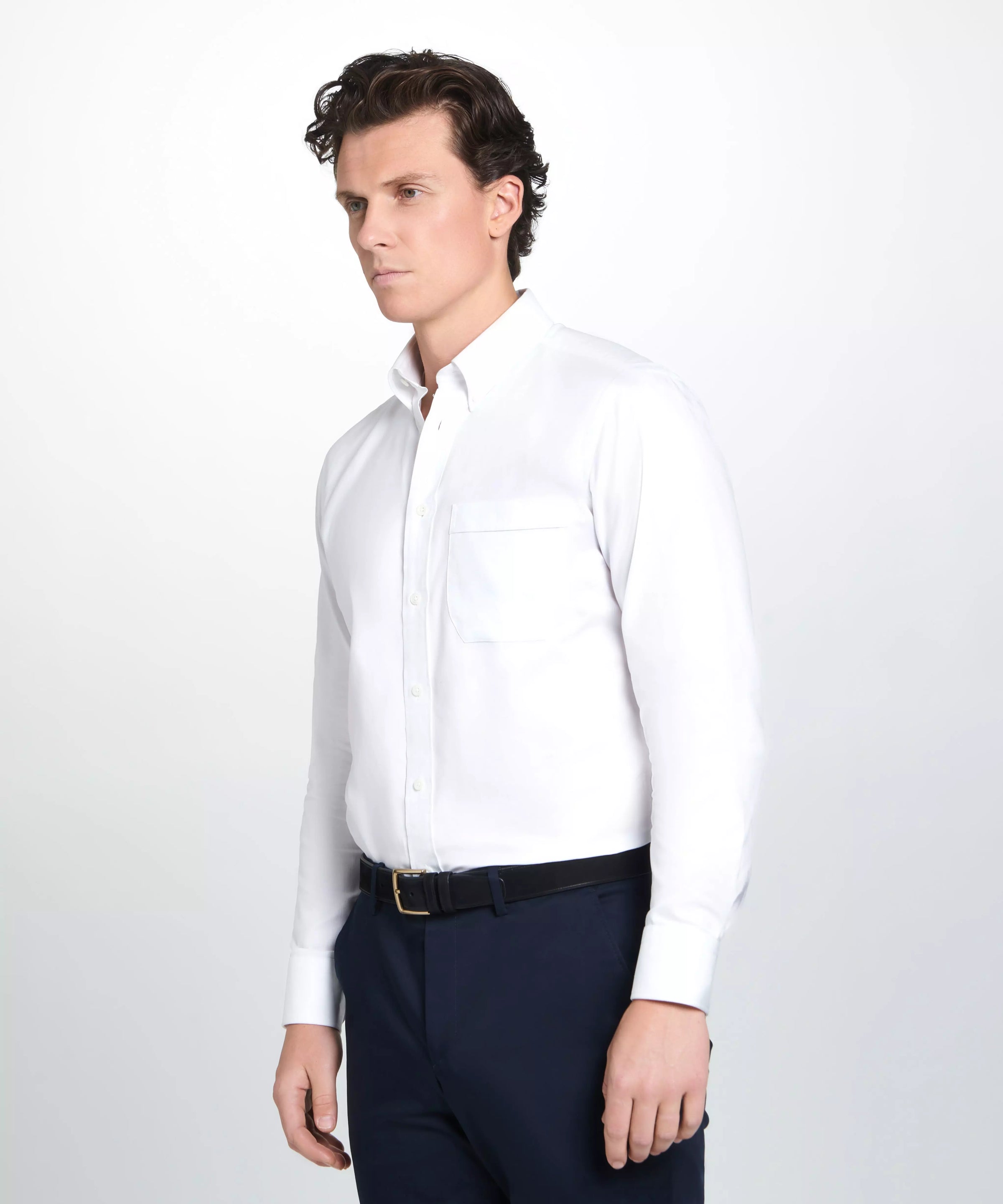 White Tailored Fit Business Casual Button Down Weekend Oxford Shirt